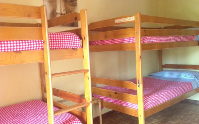 SURFtoLIVE House - Hostel