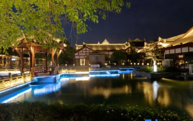 Tiandi Renhe Luochenghui Hotel