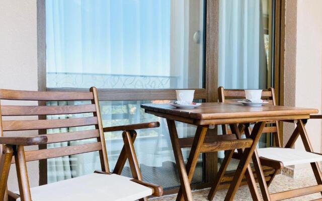 ROYAL BEACH private apartment