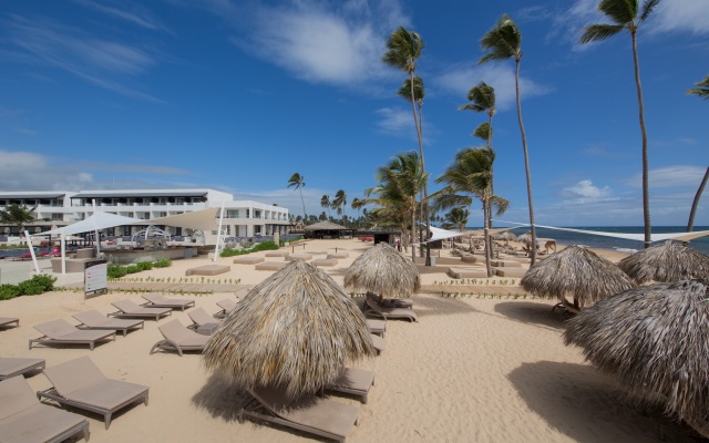 Royalton CHIC Punta Cana, An Autograph Collection All-Inclusive Resort & Casino – Adults Only