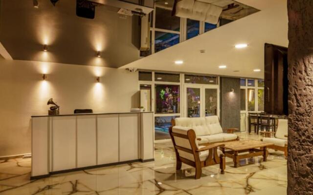 Serenity Lara Hotel