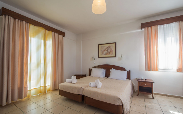 Giannoulaki Resort