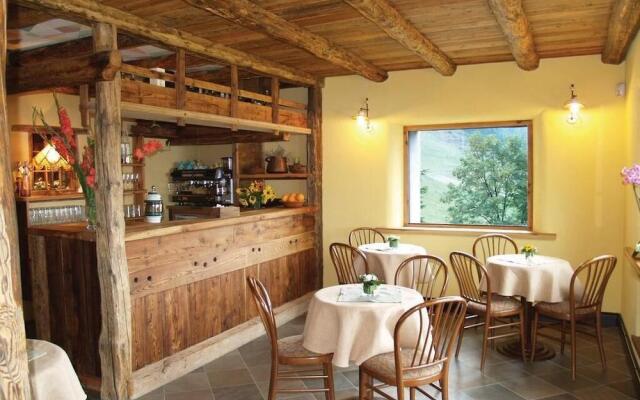 Hotel Caprice Des Neiges