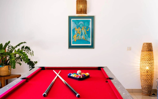 Magnificent 5 Br Villa with pool: amazing views