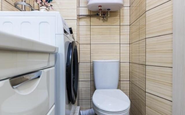 Apartments near the airport, RCB M12