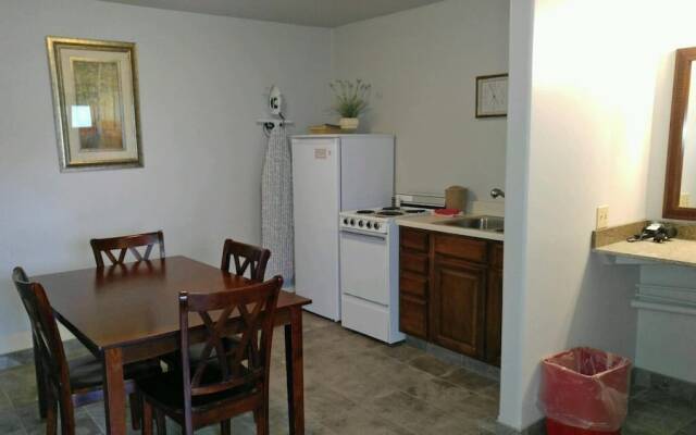 Carter Mountain Motel