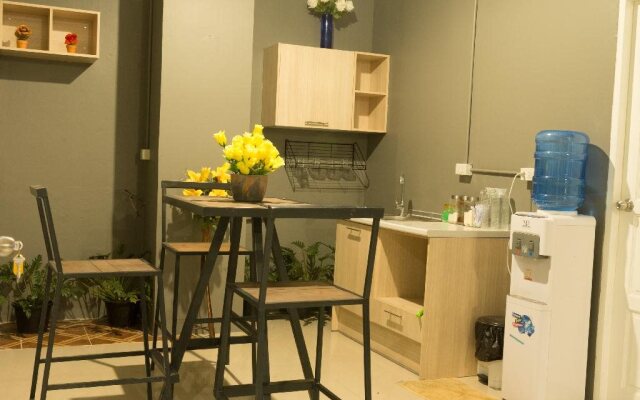Iris hostel