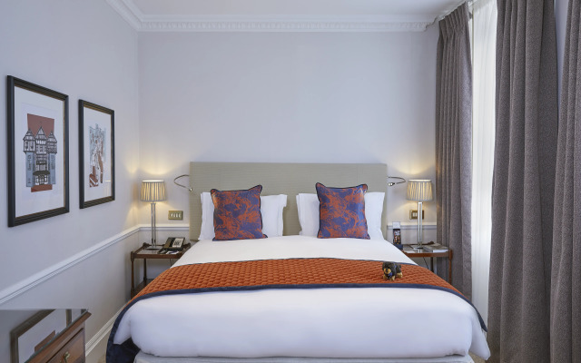 Dukes London