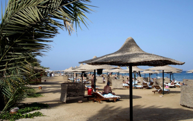 Royal Brayka Beach Resort