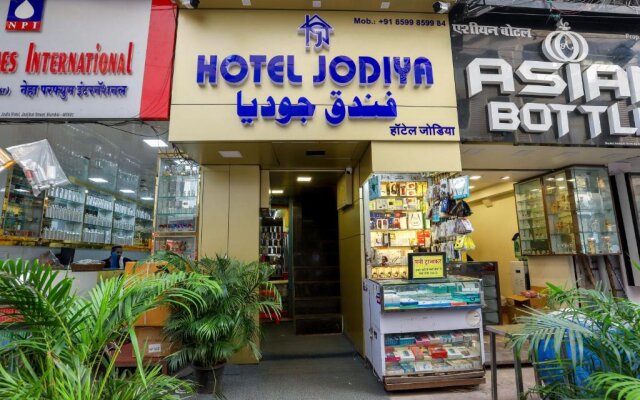 Hotel Jodiya - Near CST