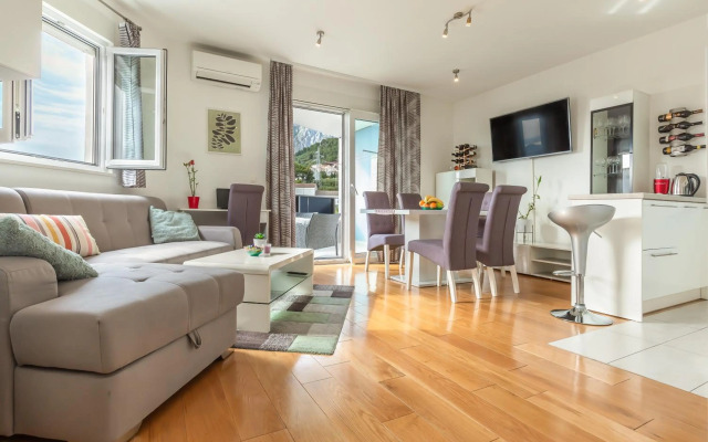 Urban City Apartment