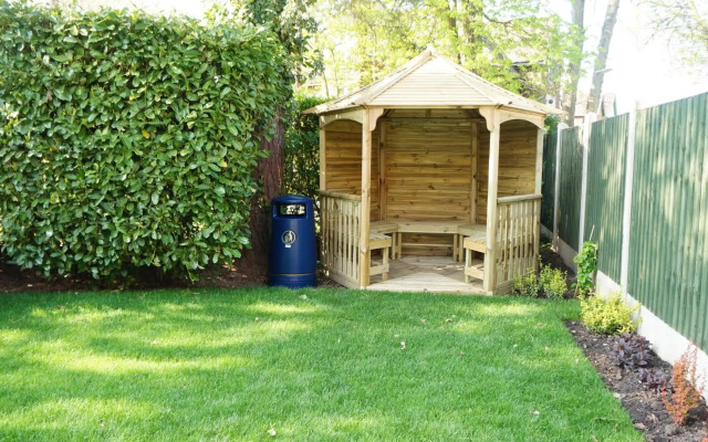 The Lawn Guest House