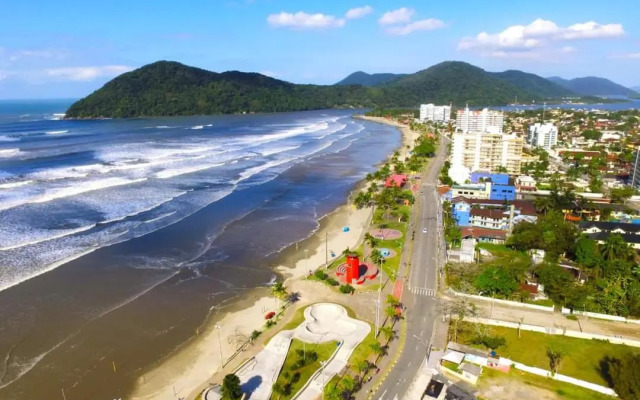 Casa Top Prox ao Sesc Bertioga.