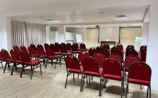 Nobile Suites Tambaú
