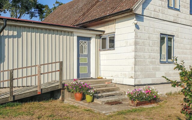 Awesome Home in Kalmar With Wifi and 3 Bedrooms