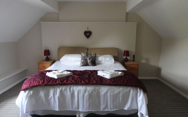 Newton House Hotel