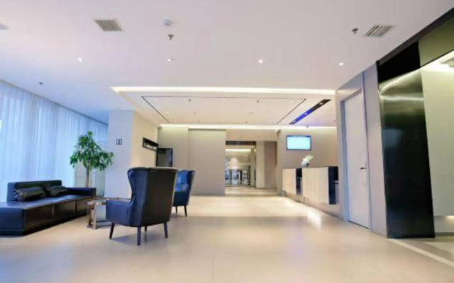 Homeinn Selected Hotel (Harbin International Exhibition Center Industrial University Second Campus) - Hotel in Haerpin - Photo 2