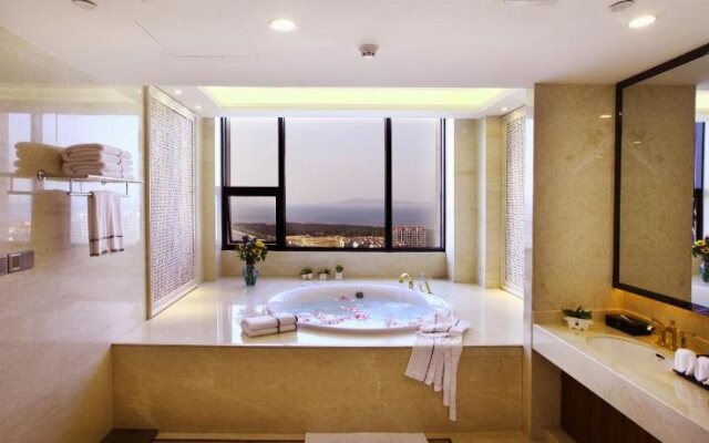 Longyue International Hotel