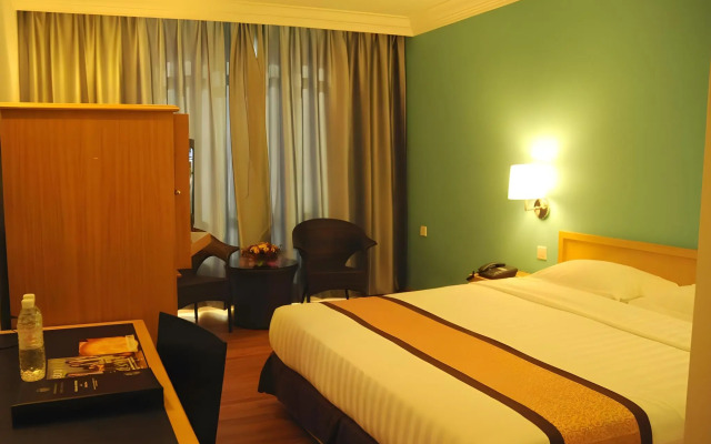 Tang Dynasty Bay Hotel Sepanggar