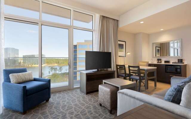 Embassy Suites by Hilton The Woodlands at Hughes Landing