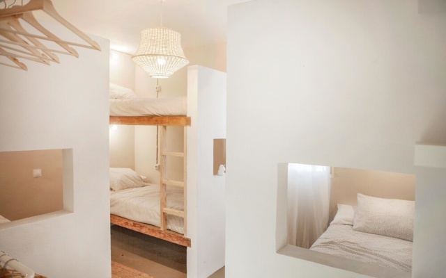 Wild House Tarifa - Hostel