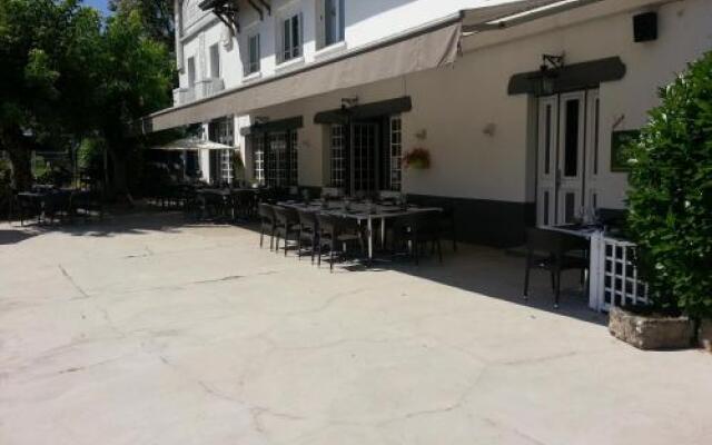 Restaurant Gite Le Délice Des Papilles