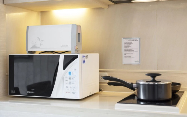 Metropolitan Residence Phrakanong by Favstay