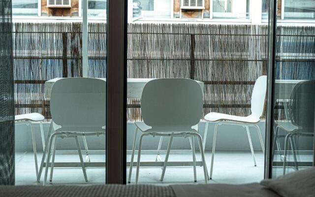 Modern 5BD Apartment in the Heart of Athens