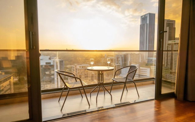 Broadwalk Residency