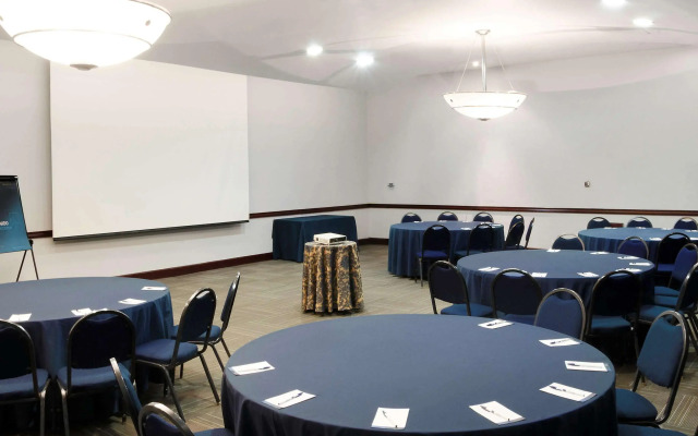 Novotel Monterrey Valle