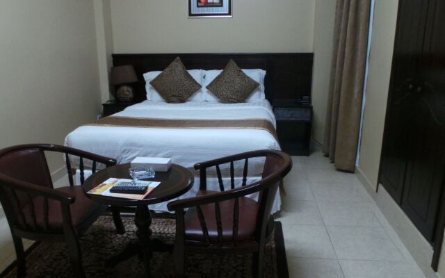 Aparthotel Massara House 3 for Singles