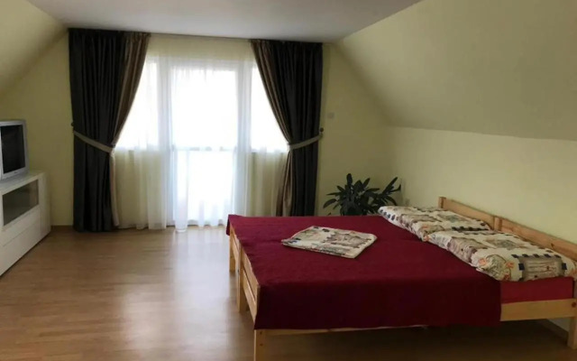 Casa Bis