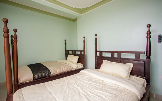 Tesh Hotel