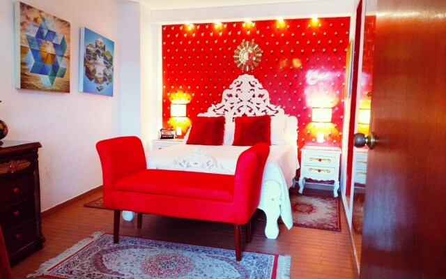 Romantic Suite, San Antonio Cali