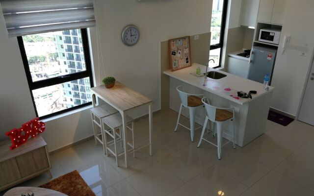 I-City, I-SoHo by HostAssist