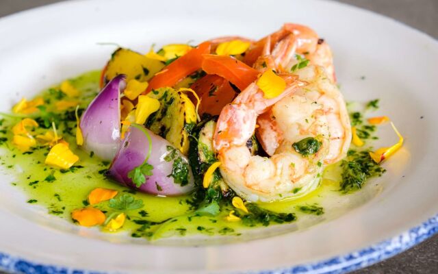 The Statler Dallas Curio Collection By Hilton