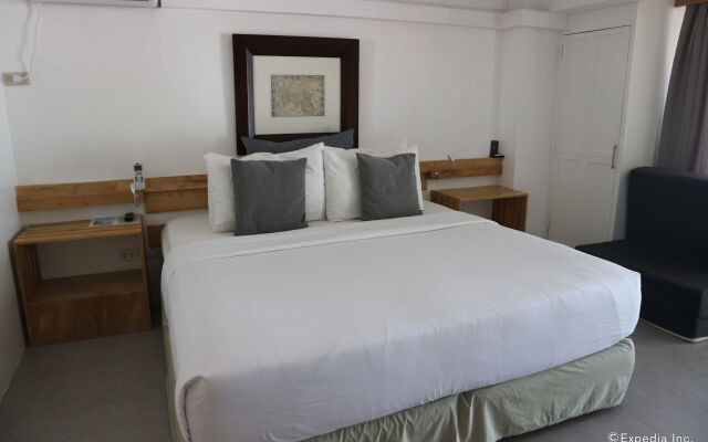 Zuzuni Boutique Hotel