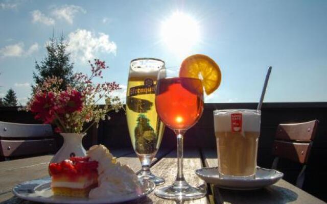 Berggasthaus und Pension Schöne Aussicht