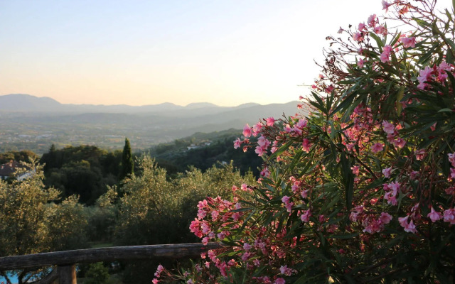 Agriturismo B&B Loggia del Centone