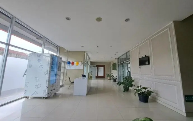 Capital O 93481 Apartement Grand Asia Afrika By Kelola Room