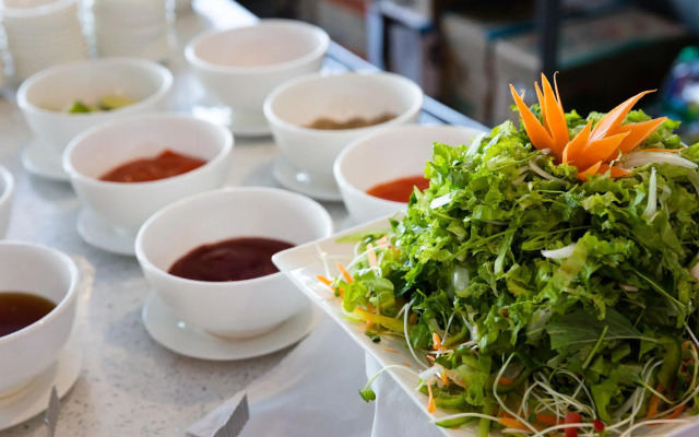 Maple Leaf Hotel & Apartment