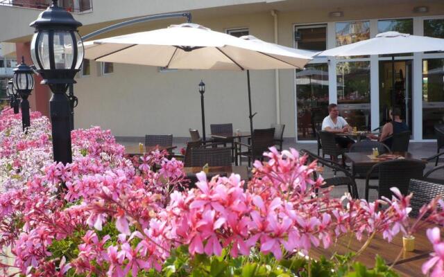 Hotel Veris