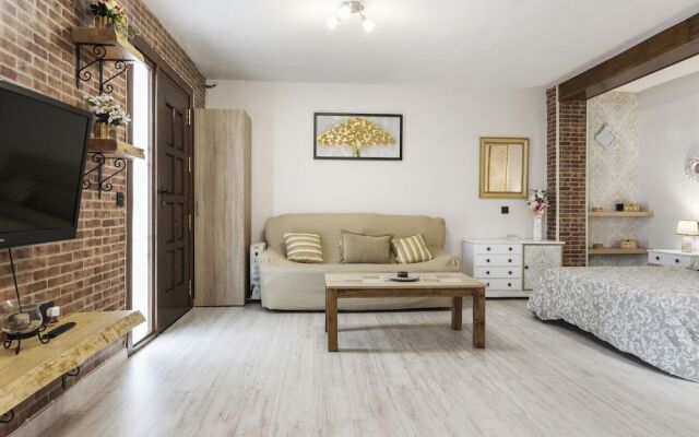 Cozy Holiday Home in Ronda near River