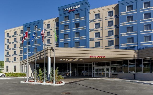 Courtyard by Marriott Montreal West Island/Baie D'Urfe