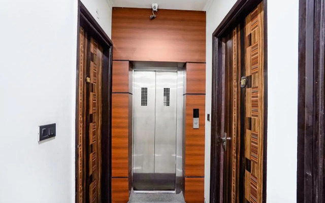 Yoyo Rooms Near Saphire International School Sector 70