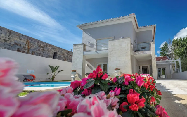 Sintra Dream Garden Villa