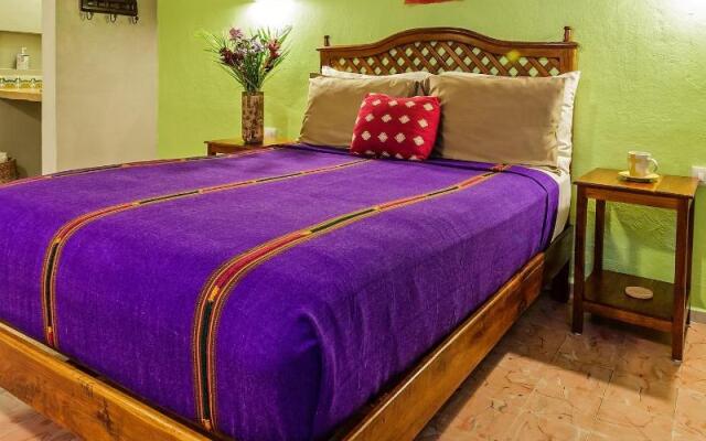 Casa Del Maya Bed & Breakfast