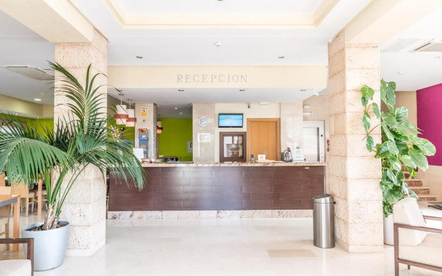 Apartamentos Orosol 2 by Typic Hotels