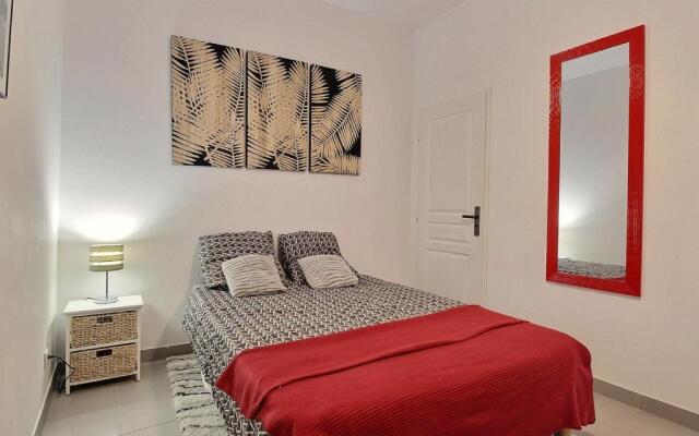 Appartement Ajaccio, 2 pièces, 2 personnes - FR-1-665-6
