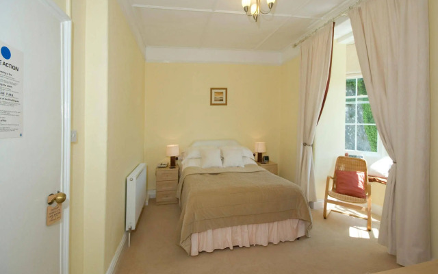 Commonwood Manor